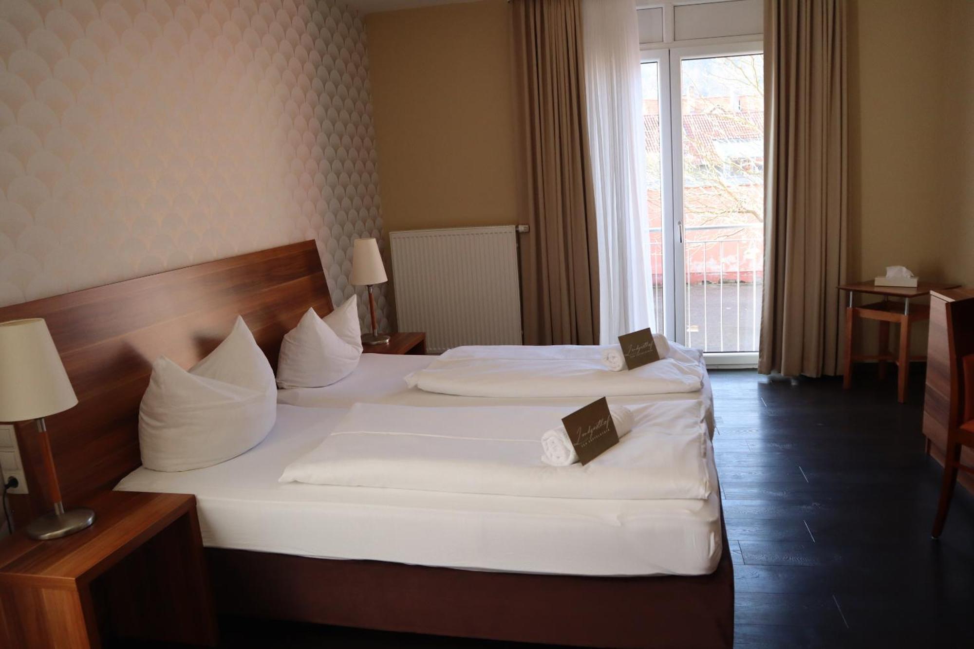 Hotel Landgasthof Zum Kaffelstein Kreuzwertheim 部屋 写真